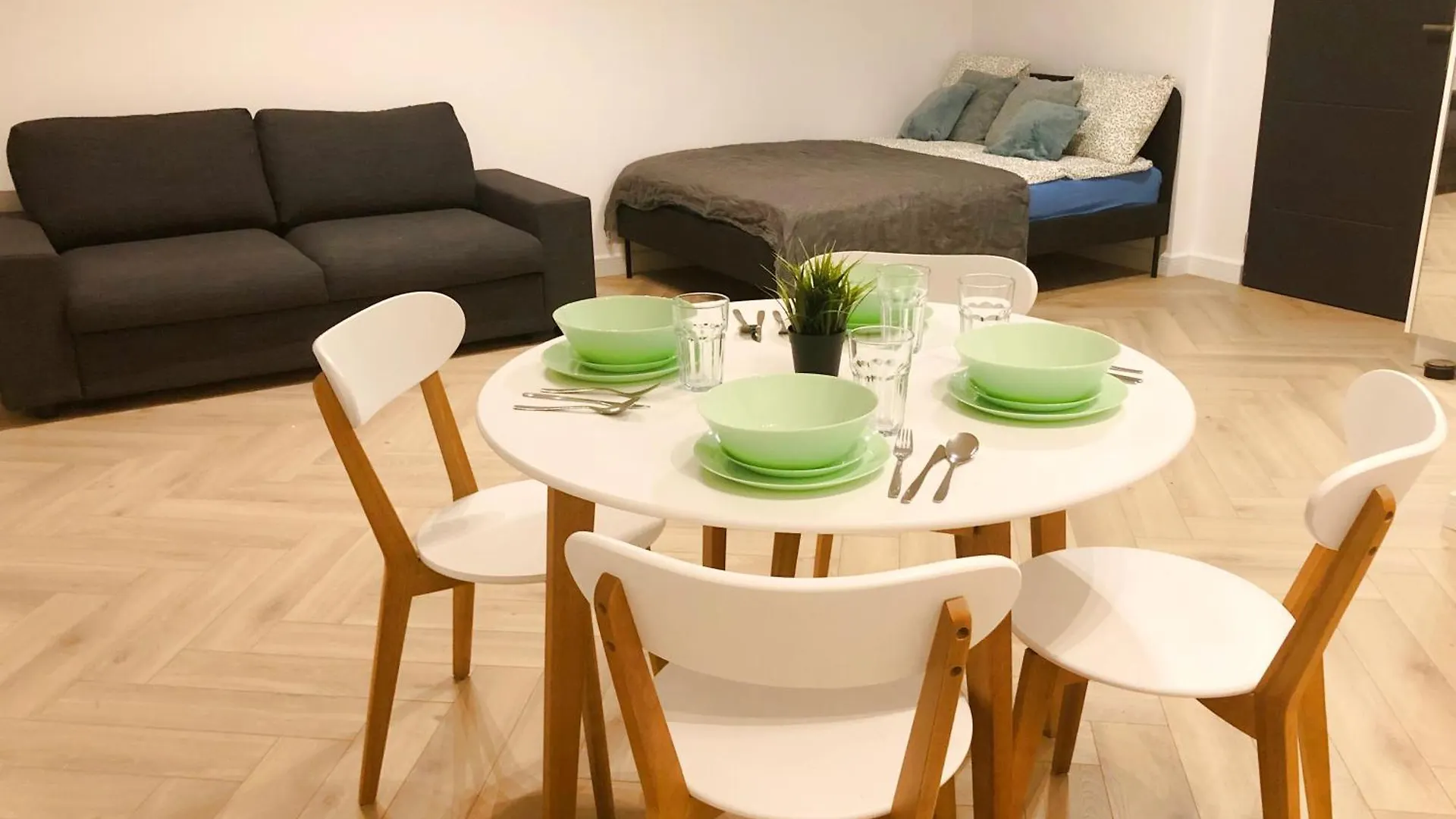Apartment Apartament Przy Dworcu Old Town Danzig